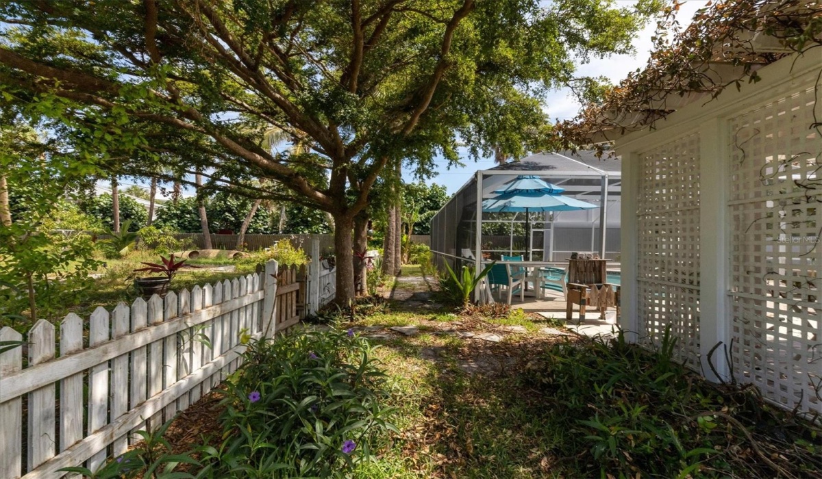 845 BELCHER ROAD, BOCA GRANDE, Florida 33921, 2 Bedrooms Bedrooms, 0 ,1 BathroomBathrooms,Residential,Sold,BELCHER,0,D6129916
