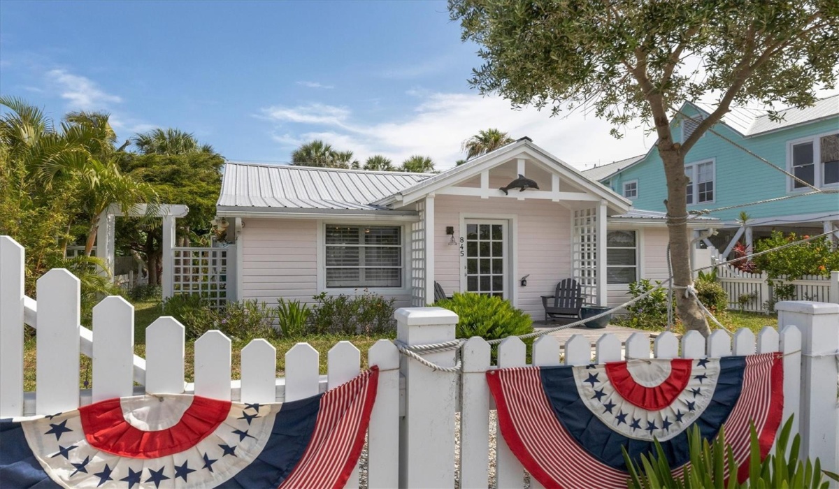 845 BELCHER ROAD, BOCA GRANDE, Florida 33921, 2 Bedrooms Bedrooms, 0 ,1 BathroomBathrooms,Residential,Sold,BELCHER,0,D6129916