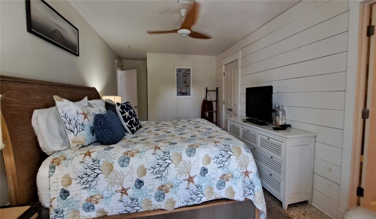 209 WATERWAYS AVENUE, BOCA GRANDE, Florida 33921, 3 Bedrooms Bedrooms, 0 ,2 BathroomsBathrooms,Residential,Sold,WATERWAYS,0,D6130228