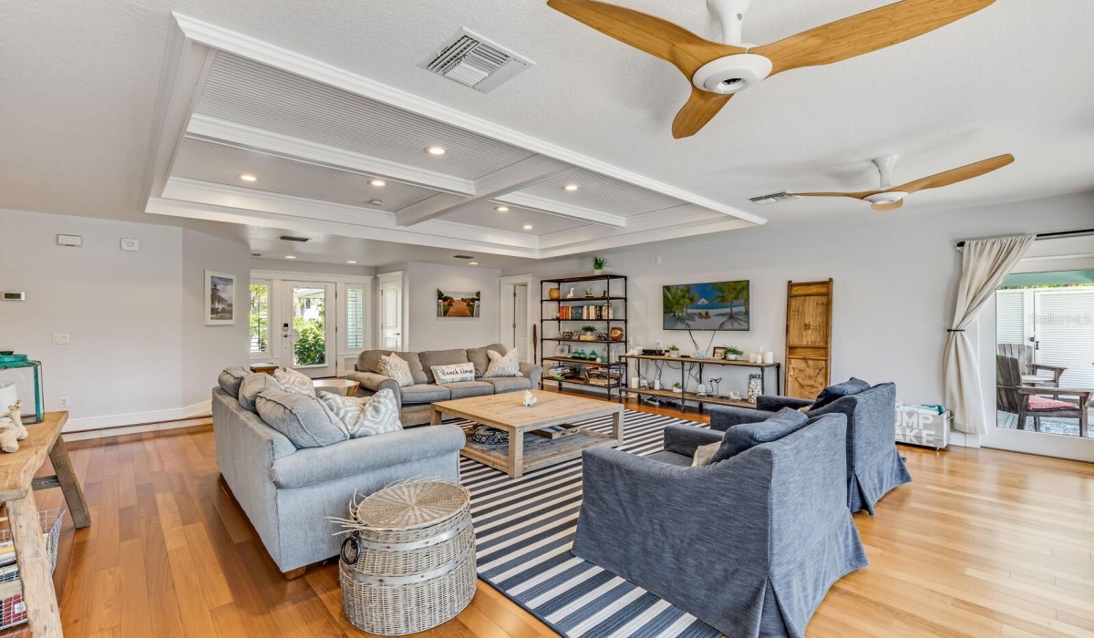 209 WATERWAYS AVENUE, BOCA GRANDE, Florida 33921, 3 Bedrooms Bedrooms, 0 ,2 BathroomsBathrooms,Residential,Sold,WATERWAYS,0,D6130228