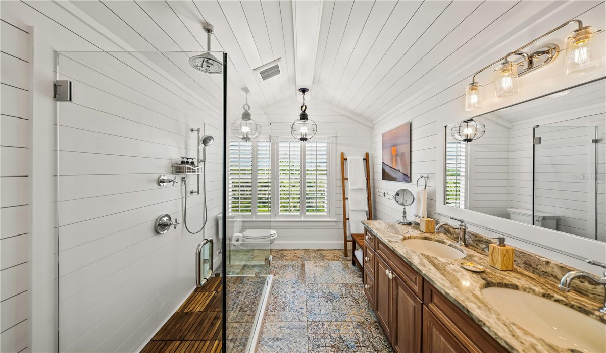 255 WHEELER ROAD, BOCA GRANDE, Florida 33921, 5 Bedrooms Bedrooms, 0 ,3 BathroomsBathrooms,Residential,Sold,WHEELER,0,D6130524