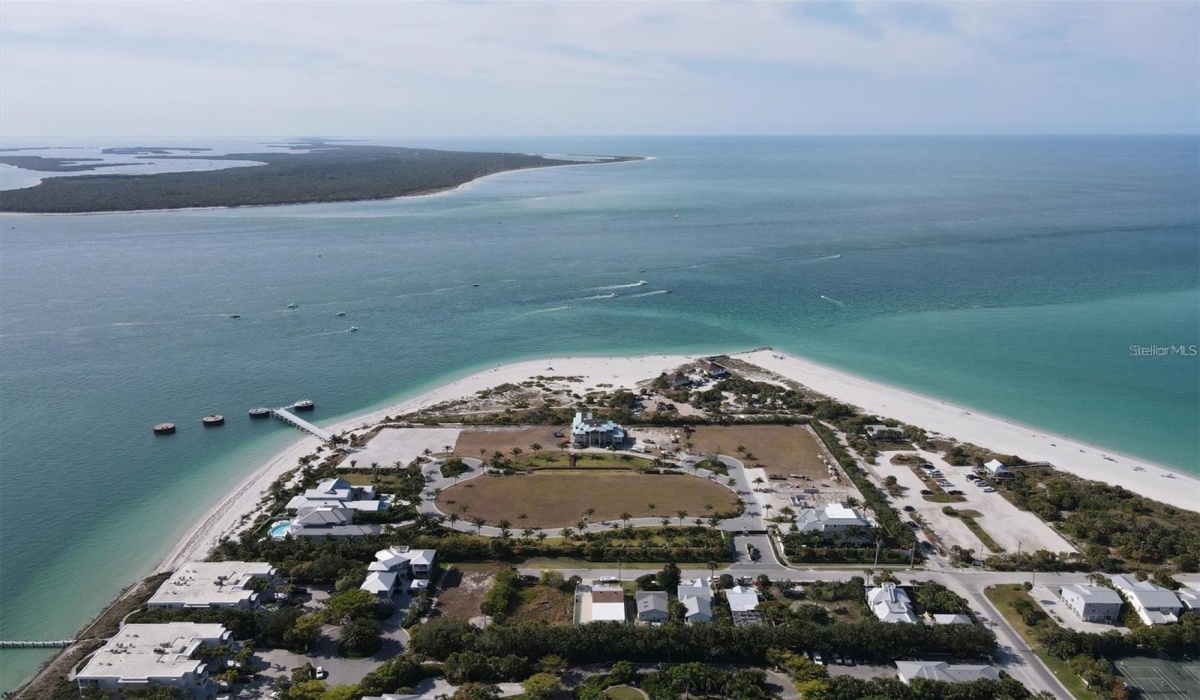 Southern facing aerial of Home / Lot