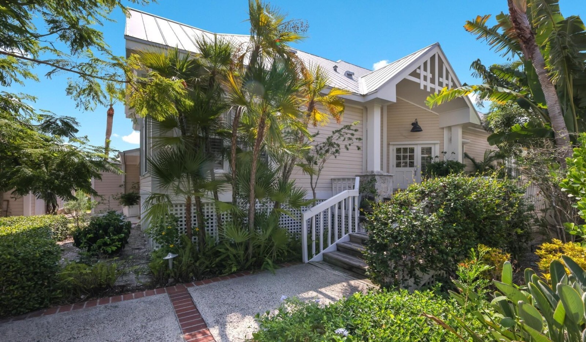 150 CARRICK BEND LANE, BOCA GRANDE, Florida 33921, 3 Bedrooms Bedrooms, 0 ,3 BathroomsBathrooms,Residential,Sold,CARRICK BEND,0,D6132143
