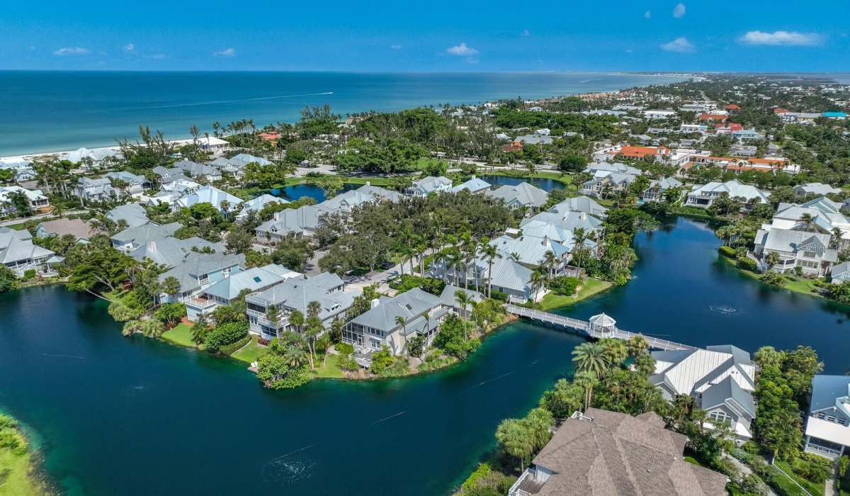 150 CARRICK BEND LANE, BOCA GRANDE, Florida 33921, 3 Bedrooms Bedrooms, 0 ,3 BathroomsBathrooms,Residential,Sold,CARRICK BEND,0,D6132143