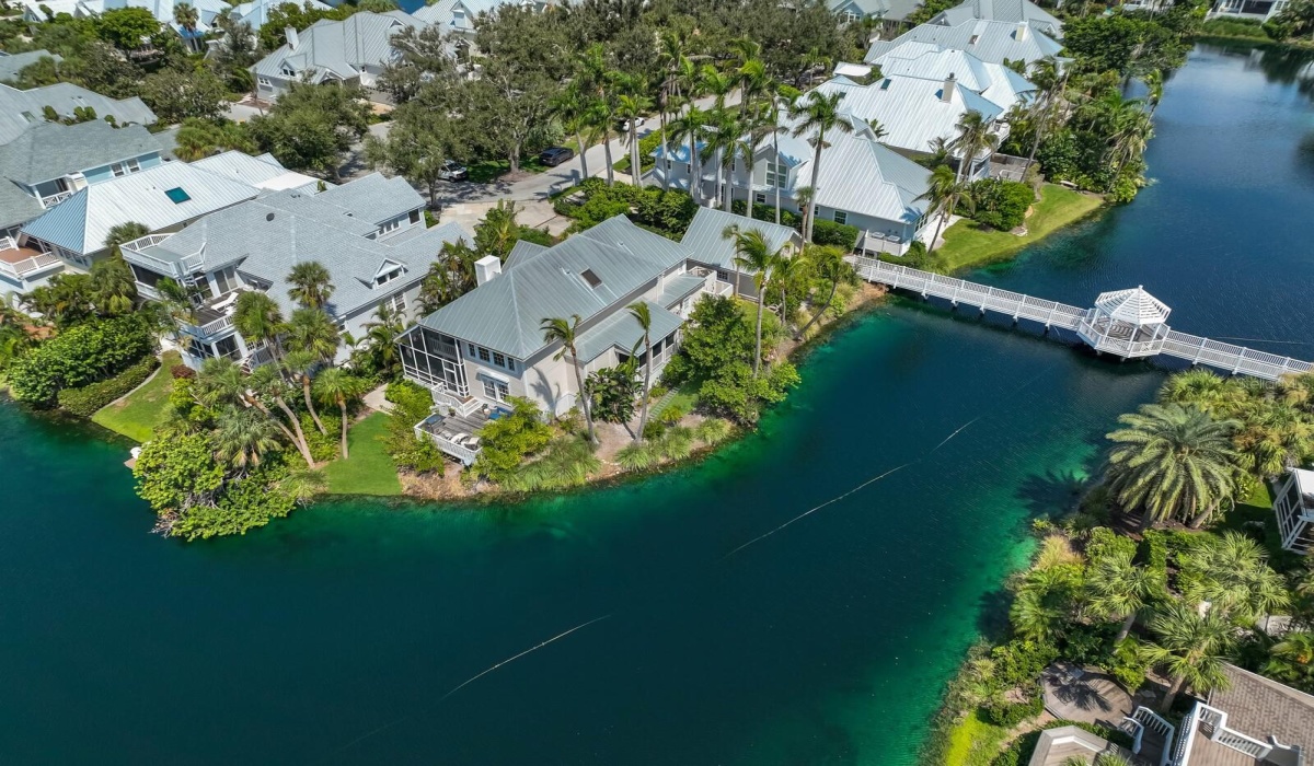 150 CARRICK BEND LANE, BOCA GRANDE, Florida 33921, 3 Bedrooms Bedrooms, 0 ,3 BathroomsBathrooms,Residential,Sold,CARRICK BEND,0,D6132143