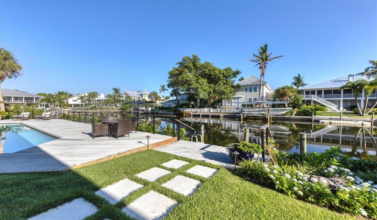 204 WATERWAYS AVENUE, BOCA GRANDE, Florida 33921, 4 Bedrooms Bedrooms, 0 ,3 BathroomsBathrooms,Residential,Sold,WATERWAYS,0,D6132350