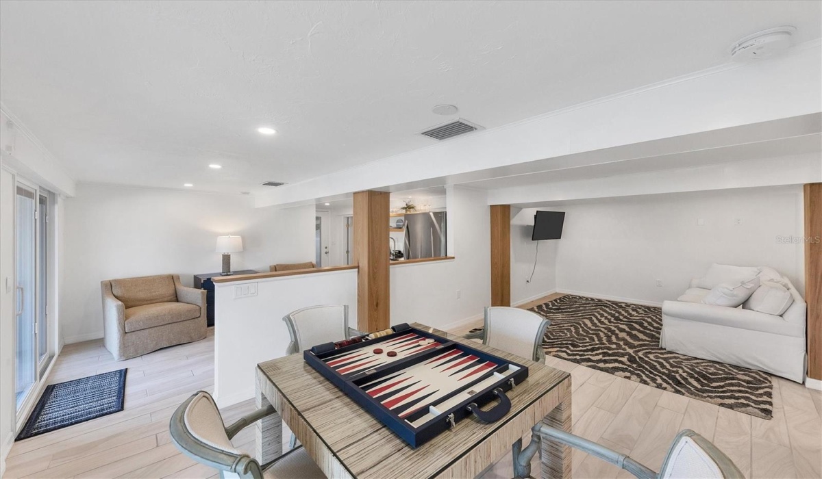 1st floor Living area