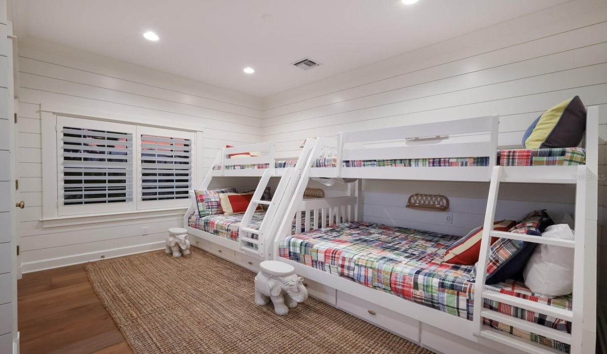 Guest Bedroom #2