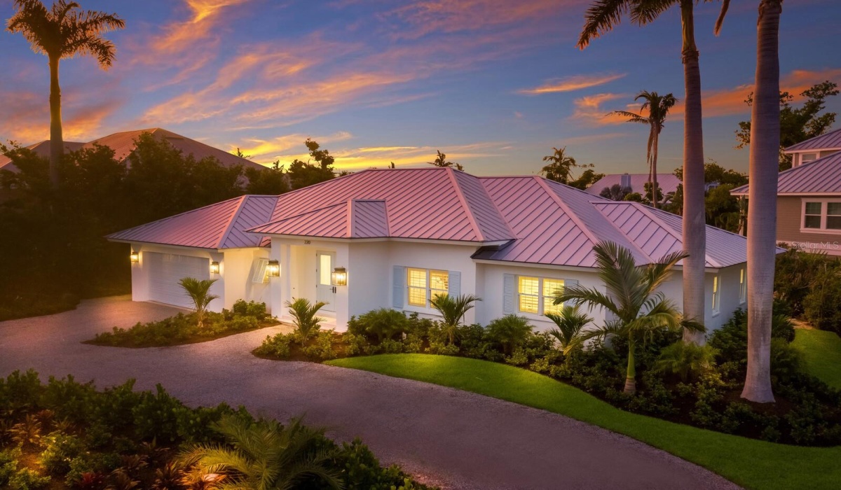 220 WATERWAYS AVENUE, BOCA GRANDE, Florida 33921, 3 Bedrooms Bedrooms, 0 ,3 BathroomsBathrooms,Residential,Sold,WATERWAYS,0,D6132837