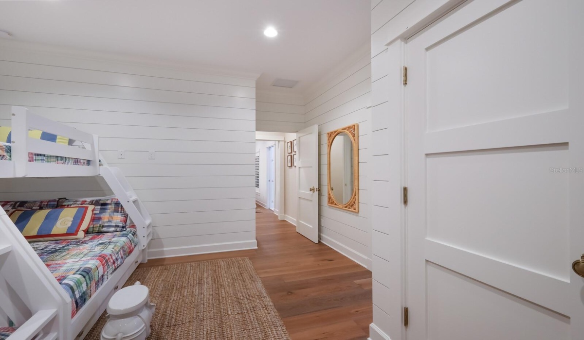 Guest Bedroom #2