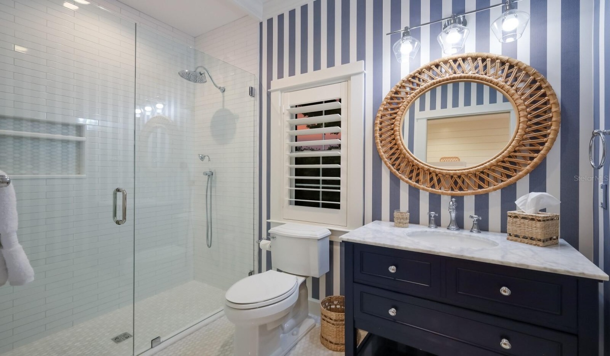 Guest Bathroom #2