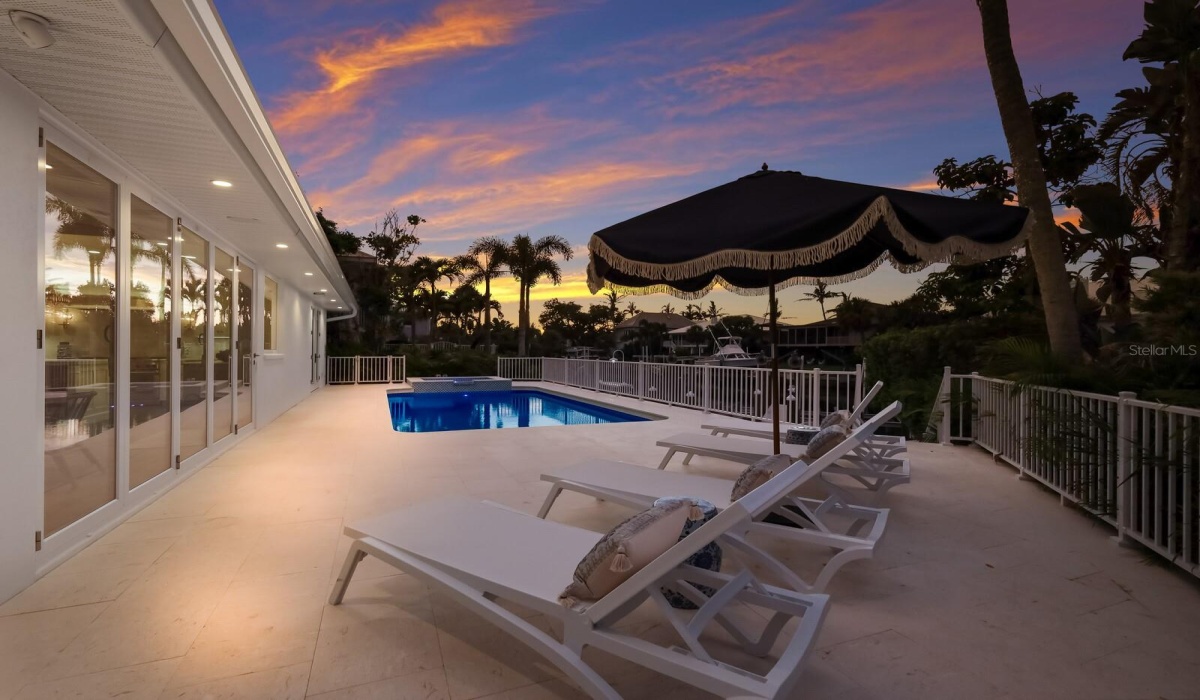 Pool/Patio Area
