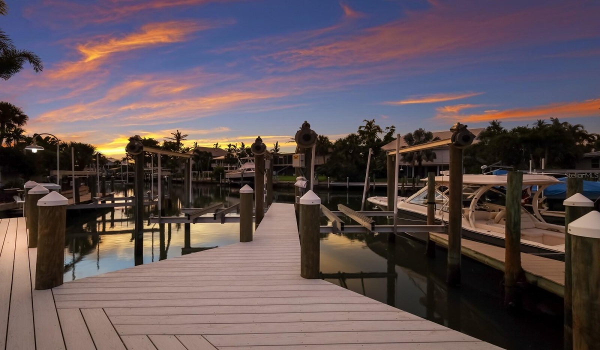 Dock Deck