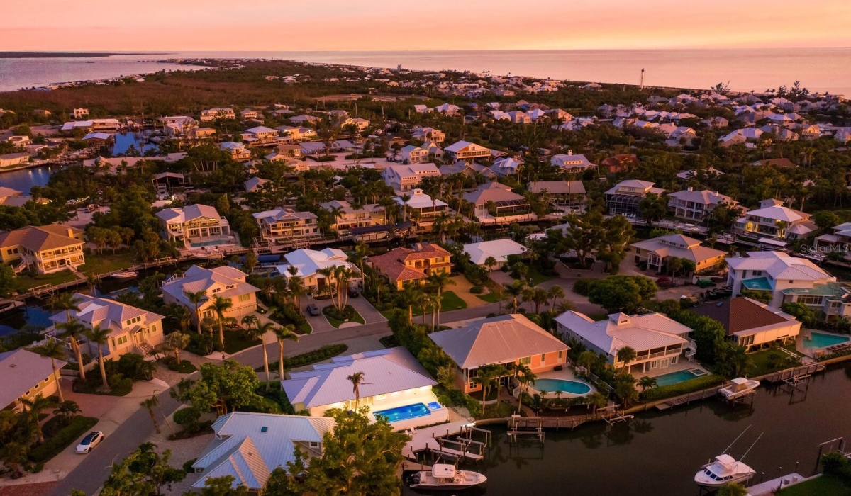 220 WATERWAYS AVENUE, BOCA GRANDE, Florida 33921, 3 Bedrooms Bedrooms, 0 ,3 BathroomsBathrooms,Residential,Sold,WATERWAYS,0,D6132837
