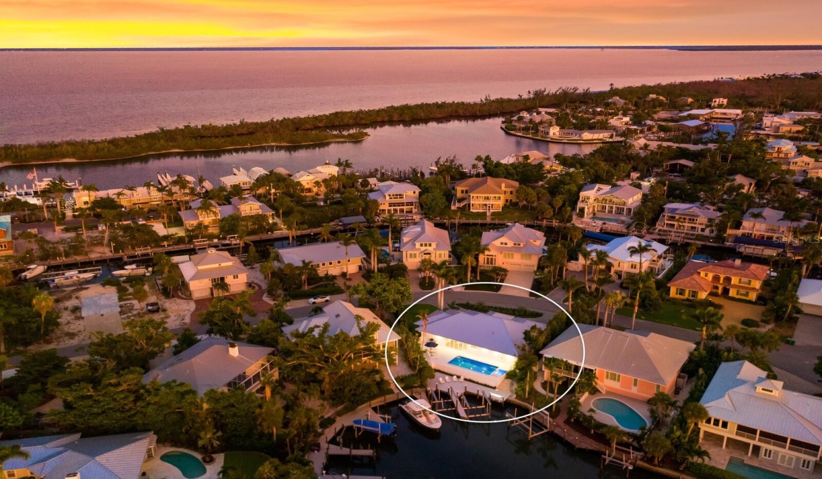220 WATERWAYS AVENUE, BOCA GRANDE, Florida 33921, 3 Bedrooms Bedrooms, 0 ,3 BathroomsBathrooms,Residential,Sold,WATERWAYS,0,D6132837
