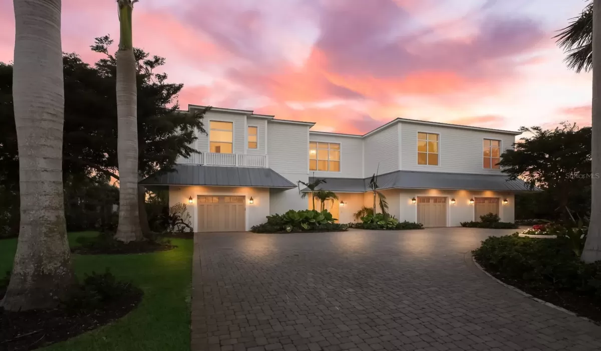 16121 SUNSET PINES CIRCLE, BOCA GRANDE, Florida 33921, 4 Bedrooms Bedrooms, 0 ,5 BathroomsBathrooms,Residential,Sold,SUNSET PINES,0,D6132640
