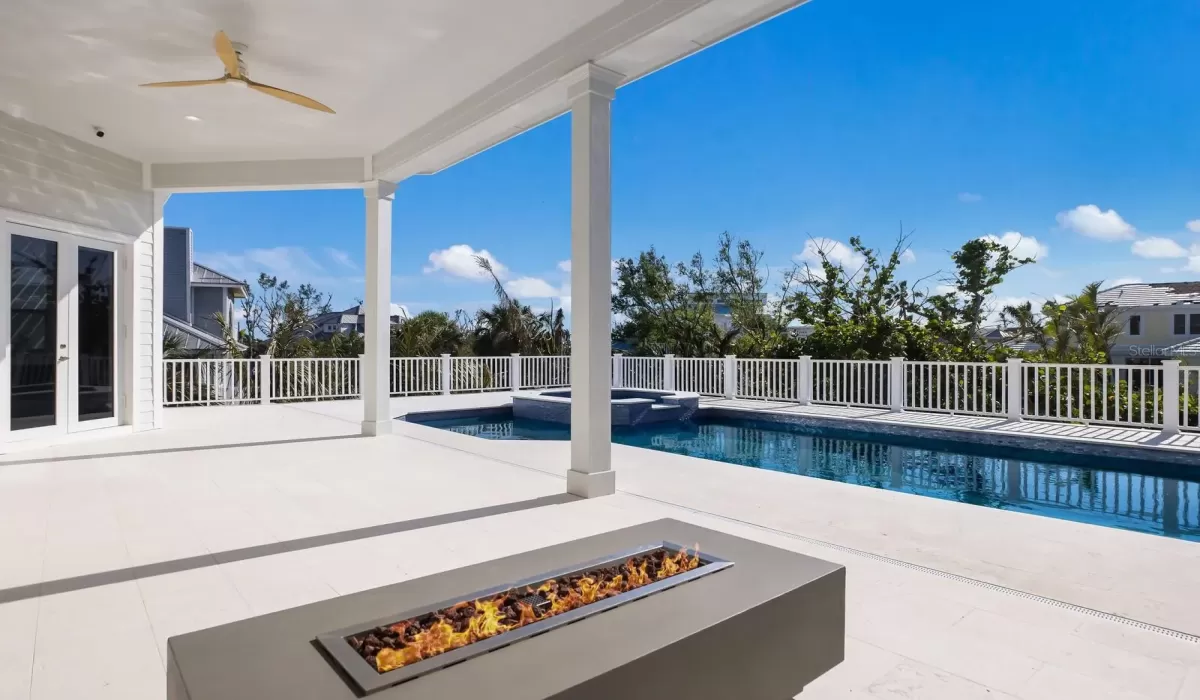 16121 SUNSET PINES CIRCLE, BOCA GRANDE, Florida 33921, 4 Bedrooms Bedrooms, 0 ,5 BathroomsBathrooms,Residential,Sold,SUNSET PINES,0,D6132640