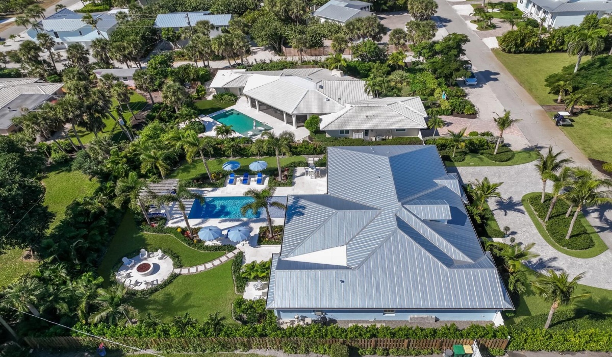 228 PILOT STREET, BOCA GRANDE, Florida 33921, 4 Bedrooms Bedrooms, 0 ,4 BathroomsBathrooms,Residential,Sold,PILOT,0,D6133215