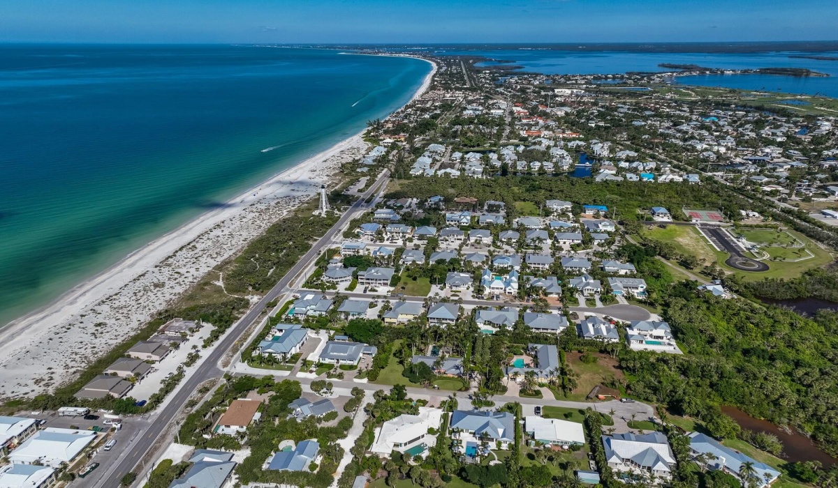 228 PILOT STREET, BOCA GRANDE, Florida 33921, 4 Bedrooms Bedrooms, 0 ,4 BathroomsBathrooms,Residential,Sold,PILOT,0,D6133215