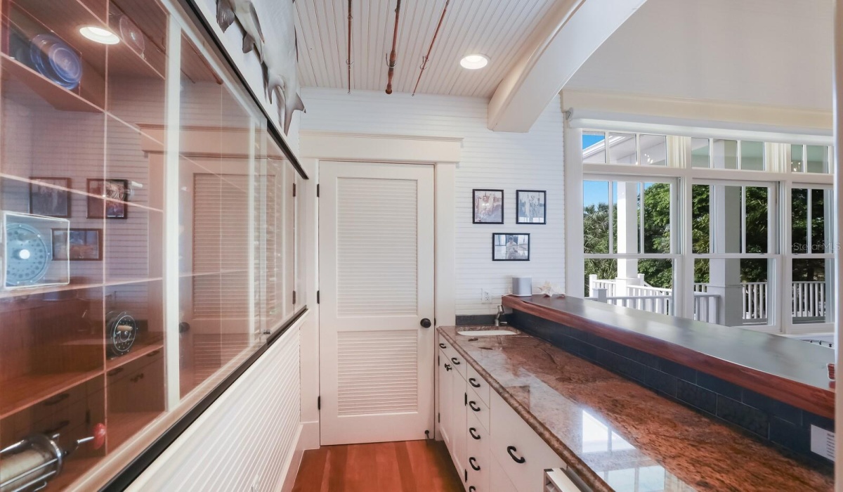 6 PEEKINS COVE DRIVE, BOCA GRANDE, Florida 33921, 6 Bedrooms Bedrooms, 0 ,6 BathroomsBathrooms,Residential,Sold,PEEKINS COVE,0,D6133229