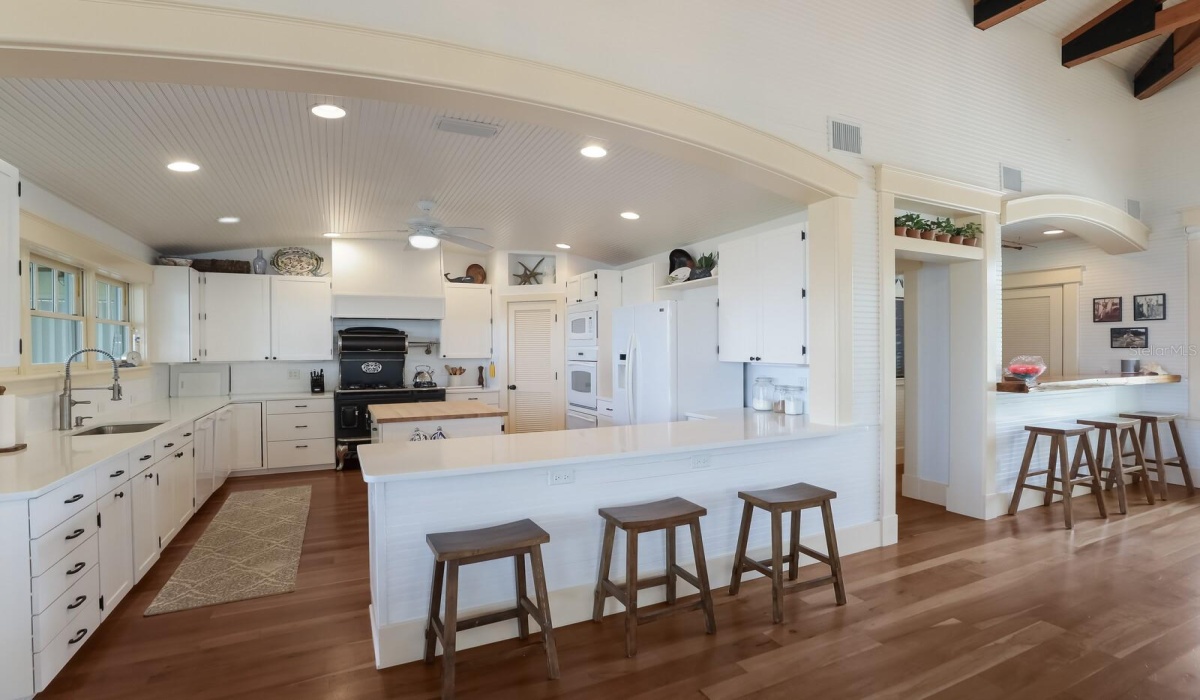 6 PEEKINS COVE DRIVE, BOCA GRANDE, Florida 33921, 6 Bedrooms Bedrooms, 0 ,6 BathroomsBathrooms,Residential,Sold,PEEKINS COVE,0,D6133229