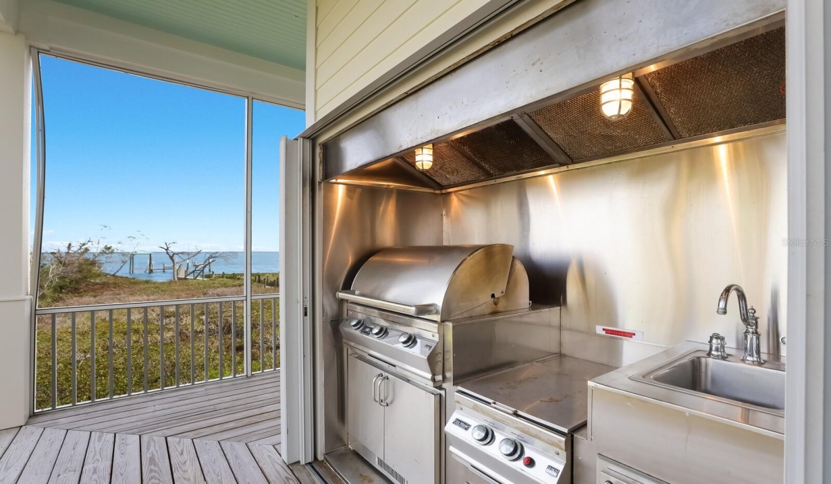 6 PEEKINS COVE DRIVE, BOCA GRANDE, Florida 33921, 6 Bedrooms Bedrooms, 0 ,6 BathroomsBathrooms,Residential,Sold,PEEKINS COVE,0,D6133229