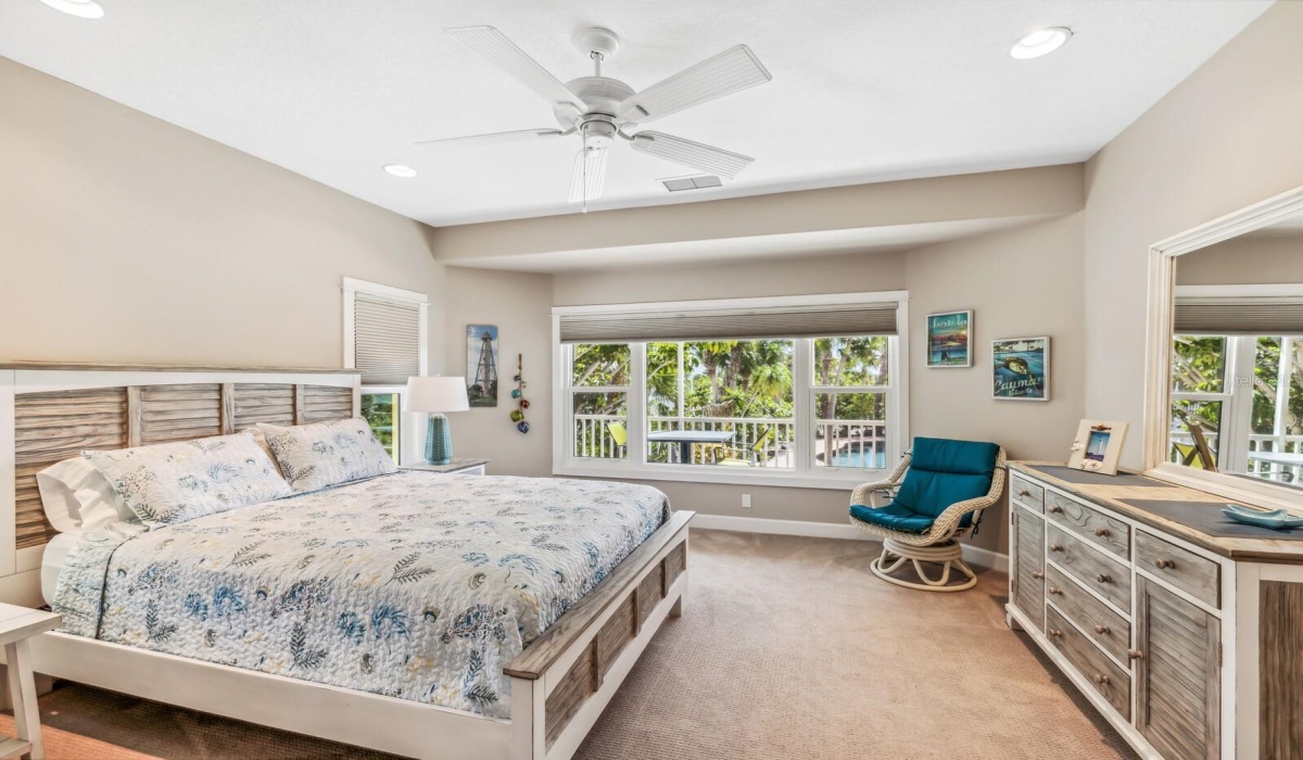 16110 SUNSET PINES CIRCLE, BOCA GRANDE, Florida 33921, 4 Bedrooms Bedrooms, 0 ,4 BathroomsBathrooms,Residential,Sold,SUNSET PINES,0,D6133232