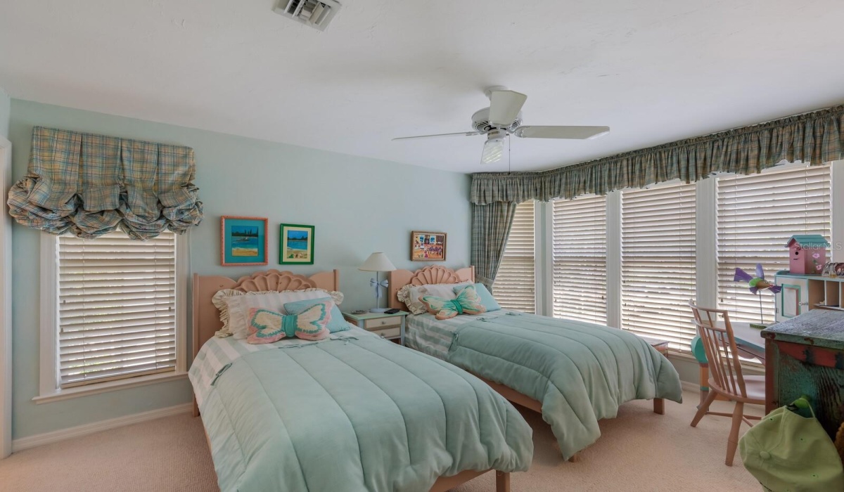 15 SEAWATCH DRIVE, BOCA GRANDE, Florida 33921, 3 Bedrooms Bedrooms, 0 ,3 BathroomsBathrooms,Residential,Sold,SEAWATCH,0,D6132923
