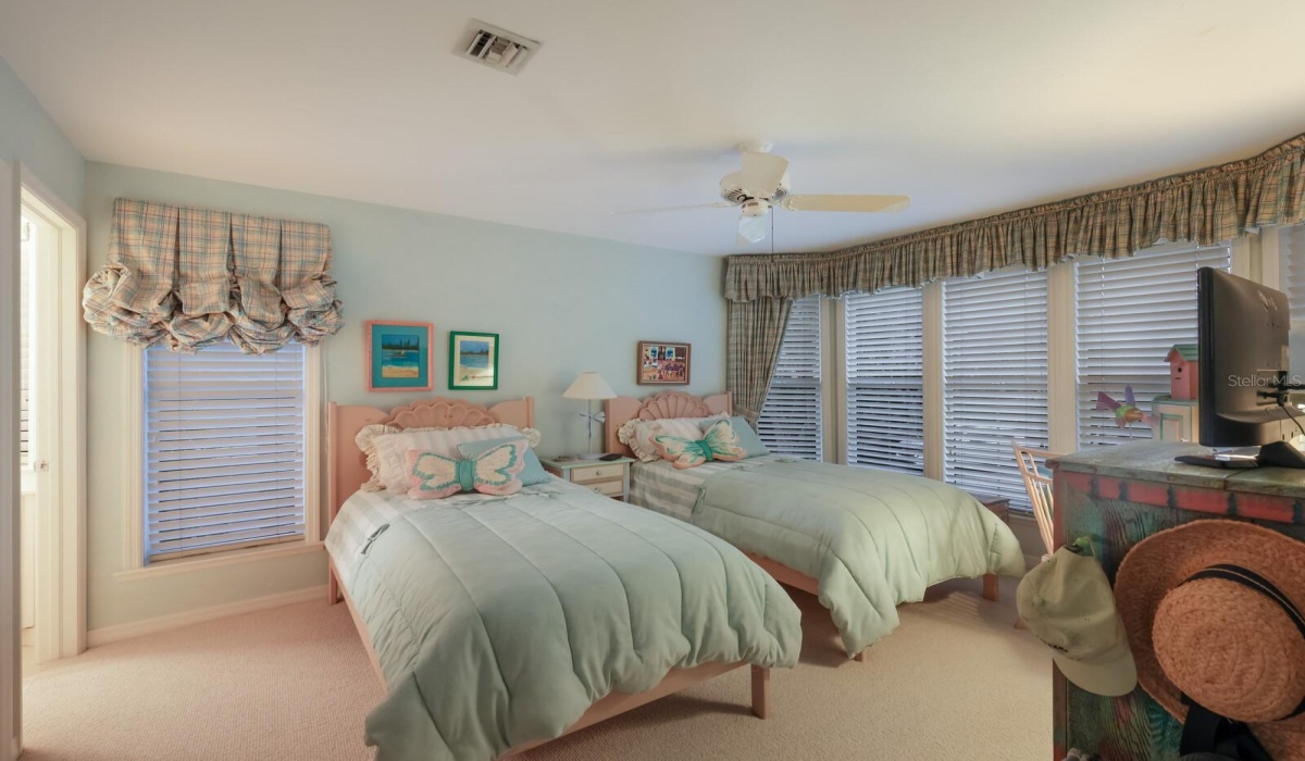 15 SEAWATCH DRIVE, BOCA GRANDE, Florida 33921, 3 Bedrooms Bedrooms, 0 ,3 BathroomsBathrooms,Residential,Sold,SEAWATCH,0,D6132923