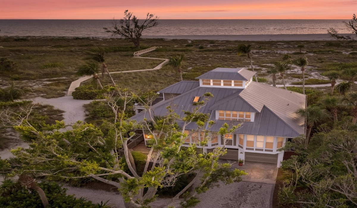 15 SEAWATCH DRIVE, BOCA GRANDE, Florida 33921, 3 Bedrooms Bedrooms, 0 ,3 BathroomsBathrooms,Residential,Sold,SEAWATCH,0,D6132923