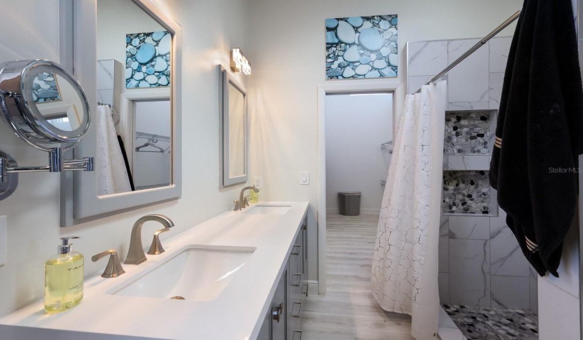 401 LAFITTE STREET, BOCA GRANDE, Florida 33921, 3 Bedrooms Bedrooms, 0 ,2 BathroomsBathrooms,Residential,Sold,LAFITTE,0,D6133571