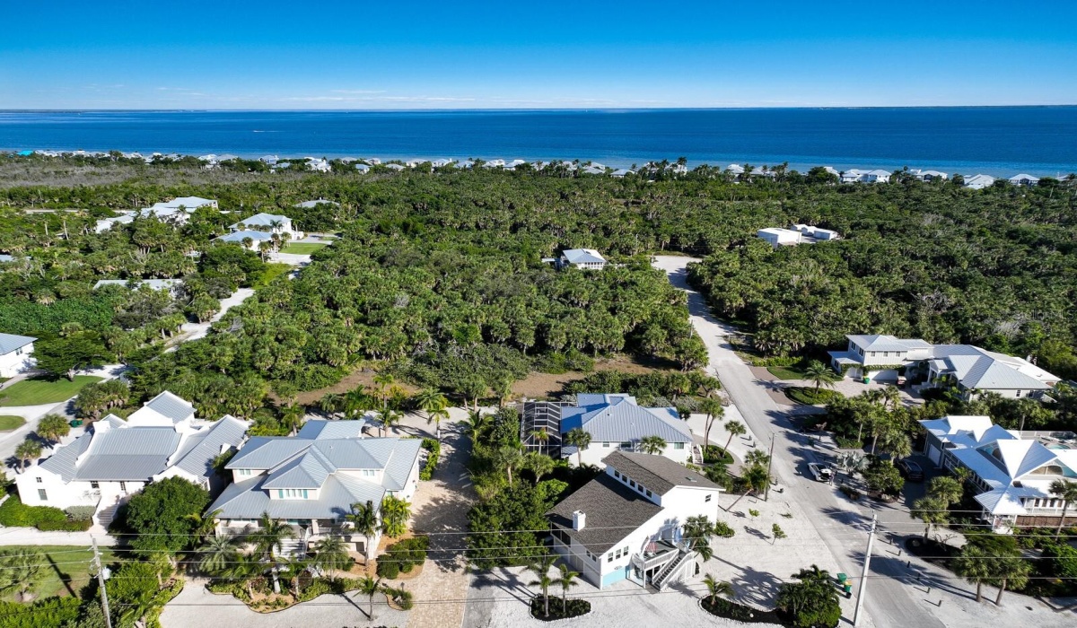 401 LAFITTE STREET, BOCA GRANDE, Florida 33921, 3 Bedrooms Bedrooms, 0 ,2 BathroomsBathrooms,Residential,Sold,LAFITTE,0,D6133571