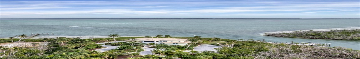 Boating Oasis with Deepwater Dockage, a 70Ft Slip and 2 Lifts!