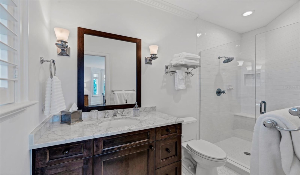 Guest Bathroom!