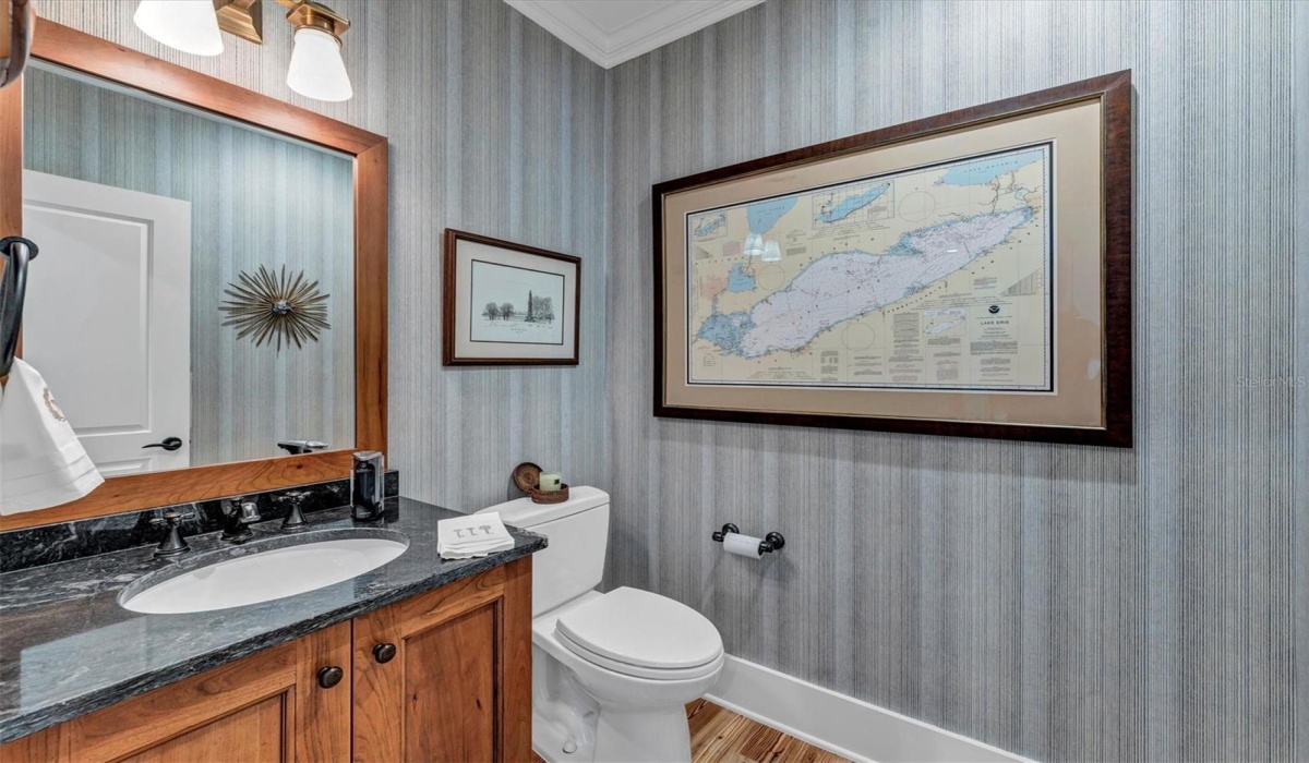 Powder Room!