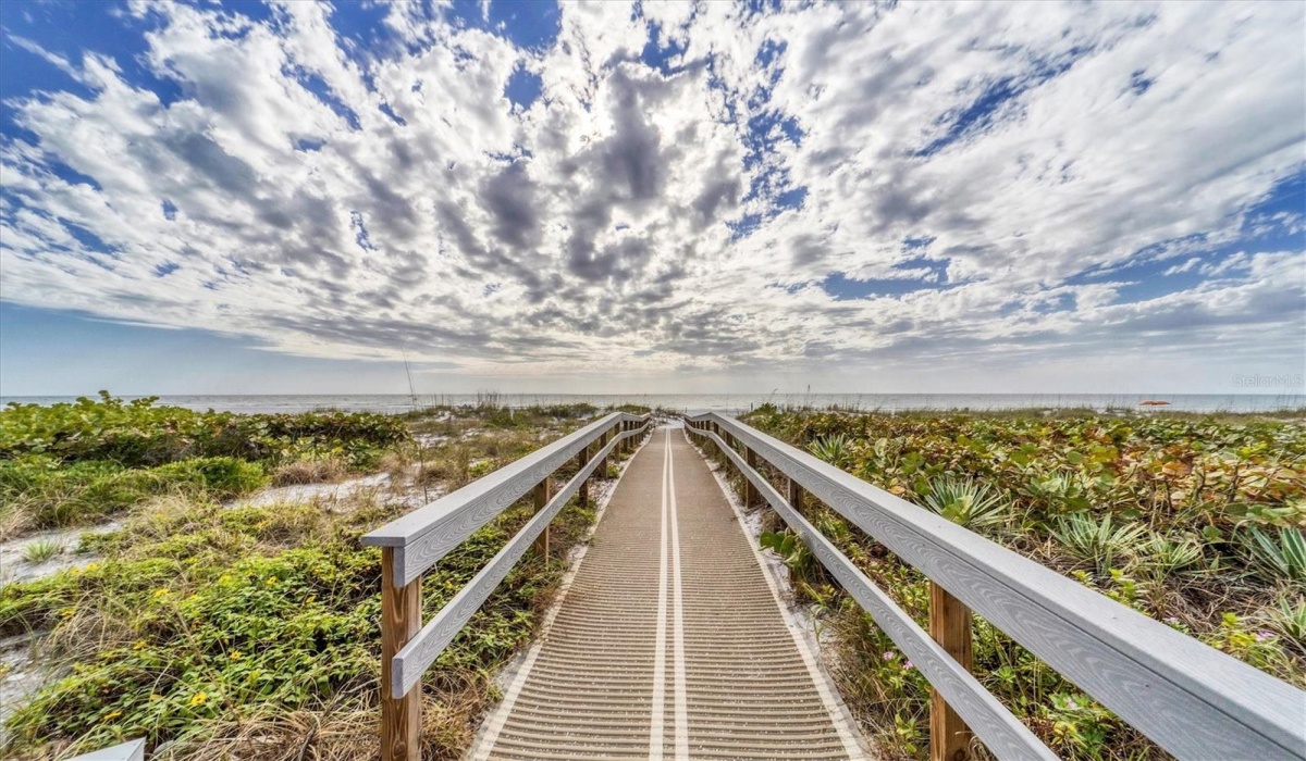 Boardwalk to the beach