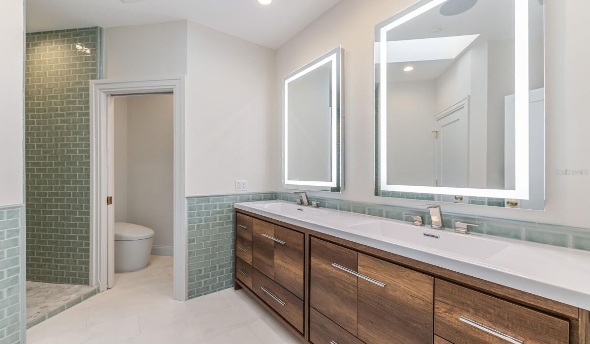 Master Bath