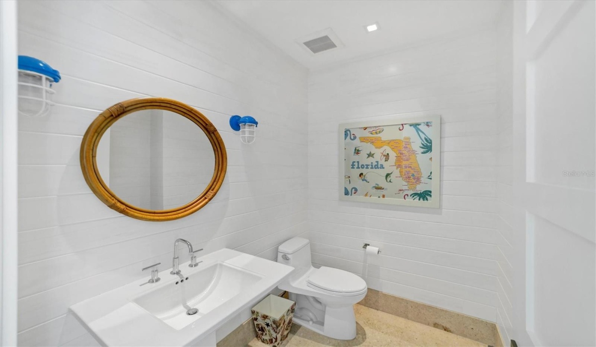 Upstairs Half Bath #2