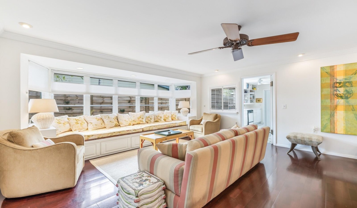 371 LEE AVENUE, BOCA GRANDE, Florida 33921, 2 Bedrooms Bedrooms, 0 ,2 BathroomsBathrooms,Residential,Sold,LEE,0,D6134549