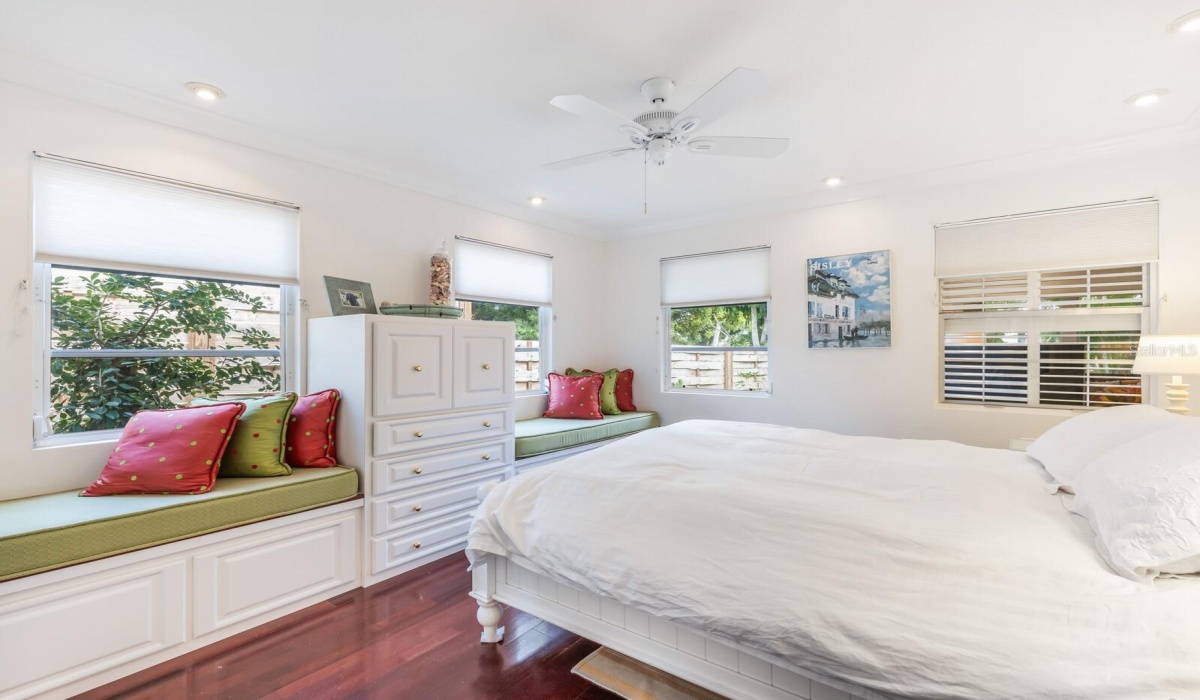 371 LEE AVENUE, BOCA GRANDE, Florida 33921, 2 Bedrooms Bedrooms, 0 ,2 BathroomsBathrooms,Residential,Sold,LEE,0,D6134549