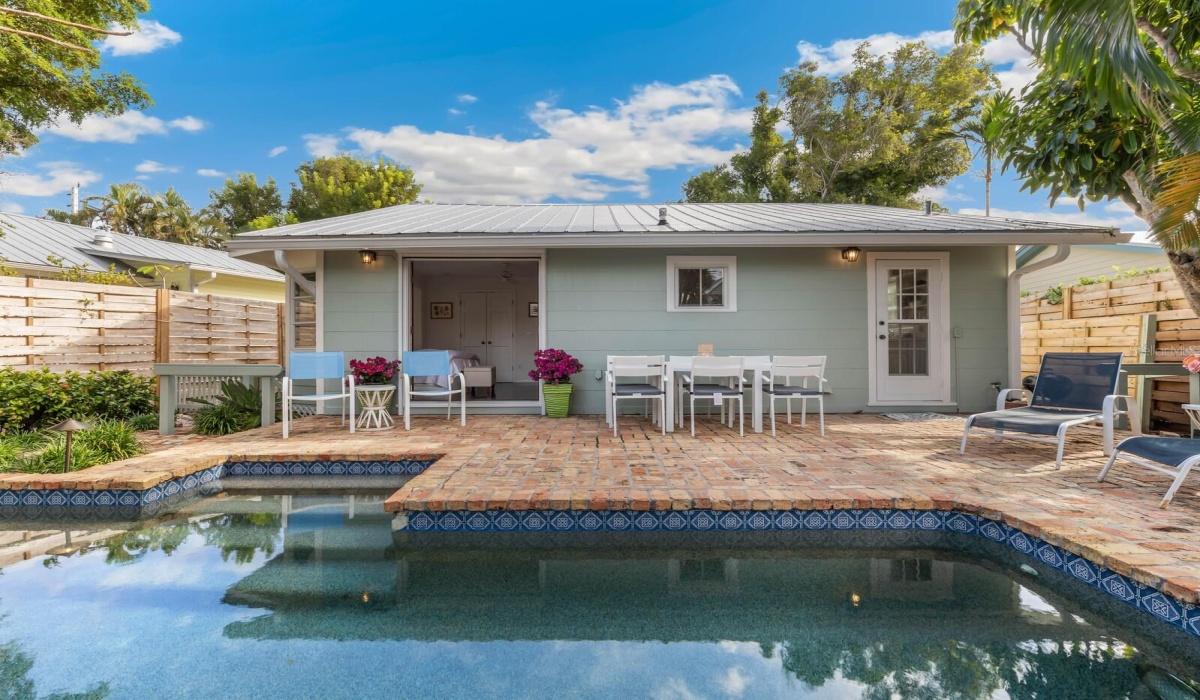 371 LEE AVENUE, BOCA GRANDE, Florida 33921, 2 Bedrooms Bedrooms, 0 ,2 BathroomsBathrooms,Residential,Sold,LEE,0,D6134549