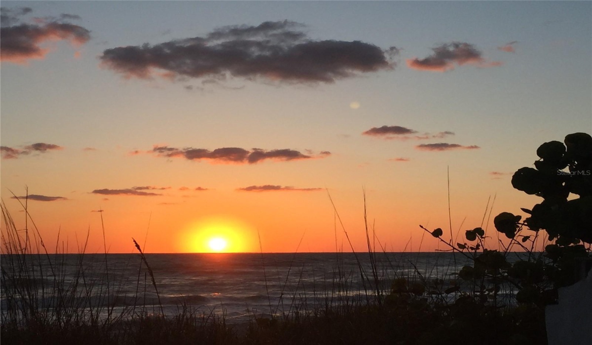 371 LEE AVENUE, BOCA GRANDE, Florida 33921, 2 Bedrooms Bedrooms, 0 ,2 BathroomsBathrooms,Residential,Sold,LEE,0,D6134549