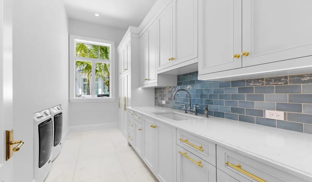 894 HILL TIDE LANE, BOCA GRANDE, Florida 33921, 6 Bedrooms Bedrooms, 0 ,6 BathroomsBathrooms,Residential,For Sale,HILL TIDE,0,D6134942