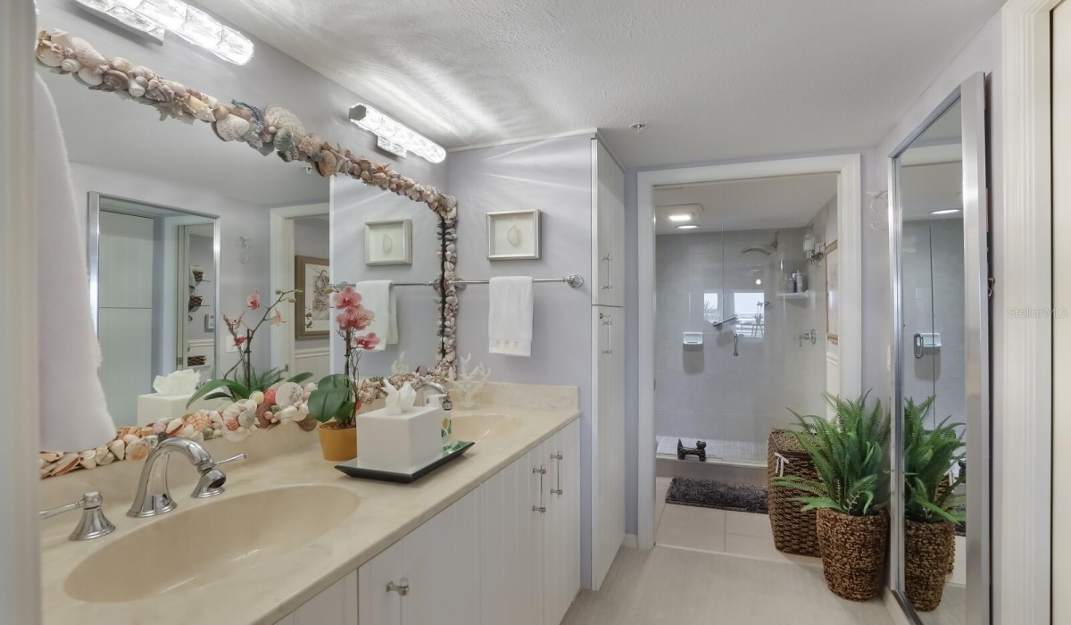 5856 GASPARILLA ROAD, BOCA GRANDE, Florida 33921, 2 Bedrooms Bedrooms, 0 ,2 BathroomsBathrooms,Residential,For Sale,GASPARILLA,0,D6135181