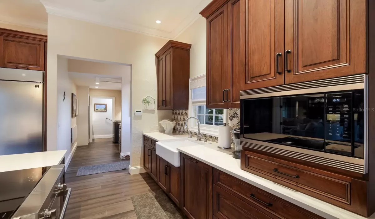 1050 RAILROAD AVENUE, BOCA GRANDE, Florida 33921, 3 Bedrooms Bedrooms, 0 ,3 BathroomsBathrooms,Residential,Sold,RAILROAD,0,D6135607