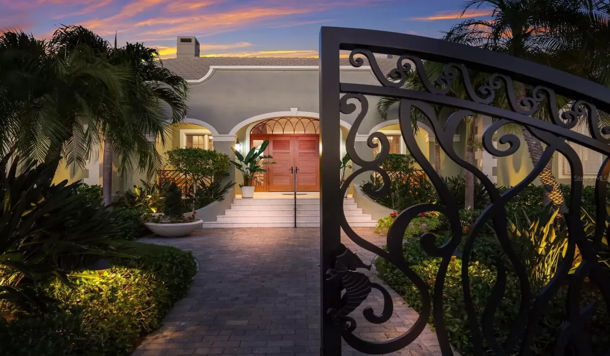 1050 RAILROAD AVENUE, BOCA GRANDE, Florida 33921, 3 Bedrooms Bedrooms, 0 ,3 BathroomsBathrooms,Residential,Sold,RAILROAD,0,D6135607