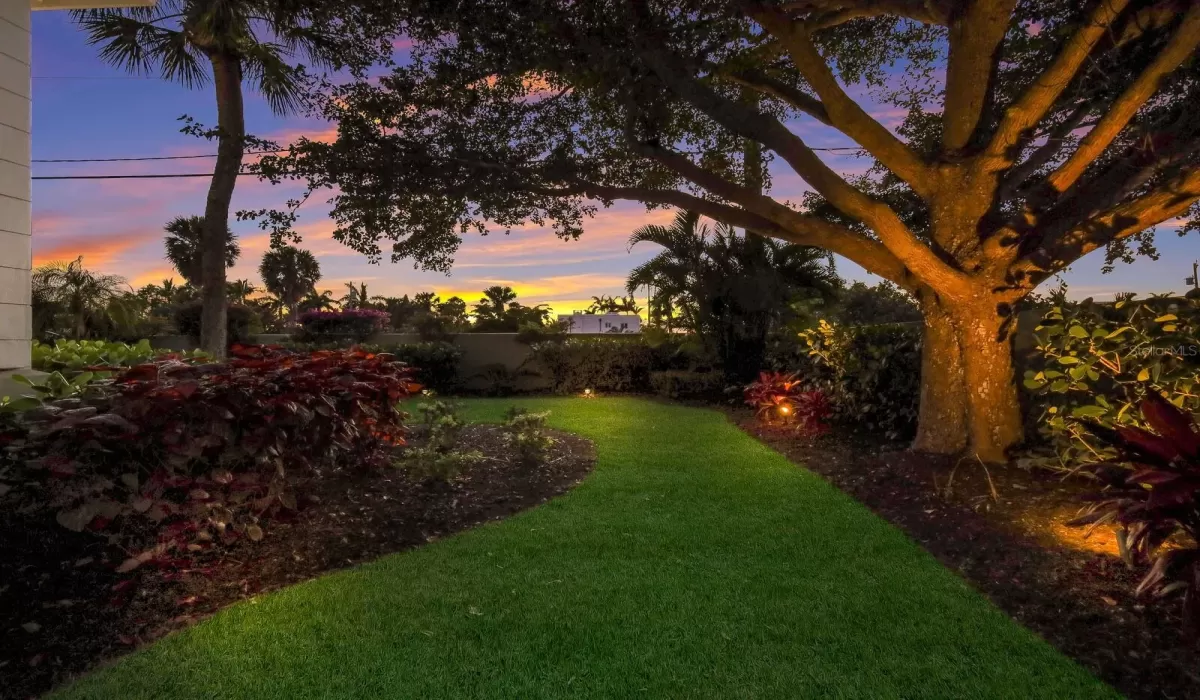 1050 RAILROAD AVENUE, BOCA GRANDE, Florida 33921, 3 Bedrooms Bedrooms, 0 ,3 BathroomsBathrooms,Residential,Sold,RAILROAD,0,D6135607