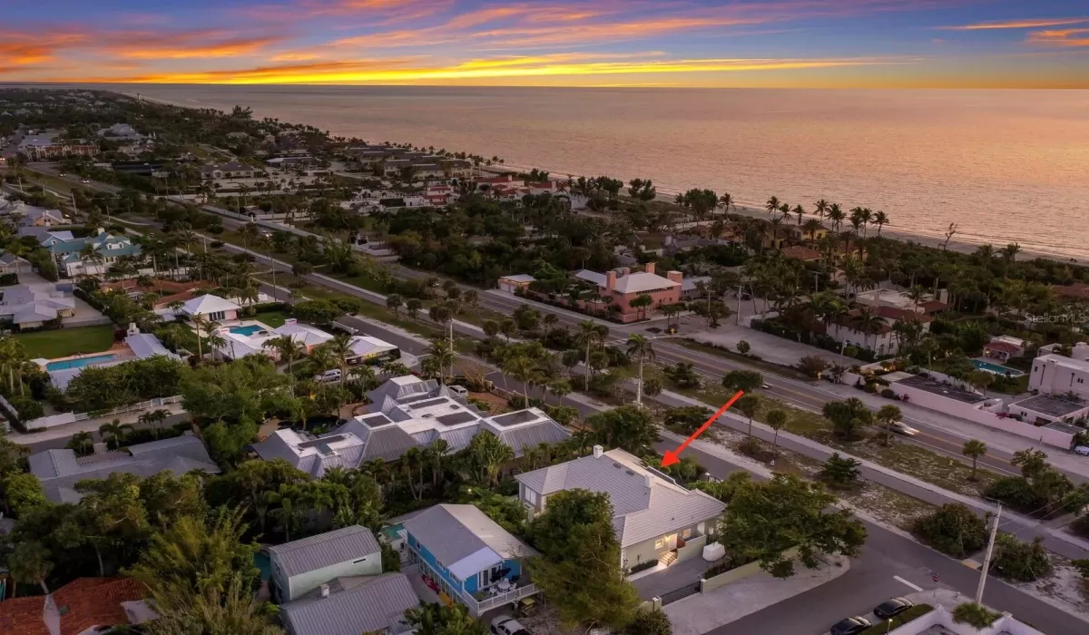 1050 RAILROAD AVENUE, BOCA GRANDE, Florida 33921, 3 Bedrooms Bedrooms, 0 ,3 BathroomsBathrooms,Residential,Sold,RAILROAD,0,D6135607