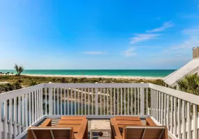 3 Bedrooms Bedrooms, 0 ,3 BathroomsBathrooms,Residential,Sold,0,D6129578