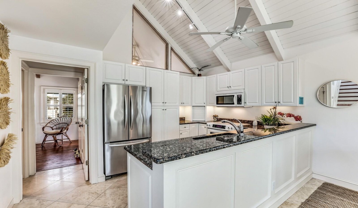 3 Bedrooms Bedrooms, 0 ,3 BathroomsBathrooms,Residential,Sold,0,D6129578